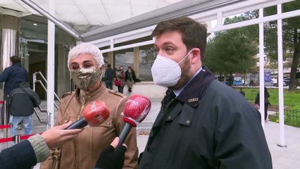 Ana María Aldón sale de los juzgados optimista pero preocupada por la salud de su madre