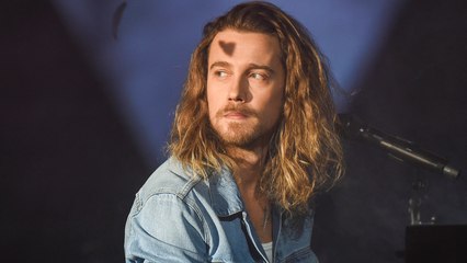Julien Doré : son attendrissante reprise avec deux jeunes fans