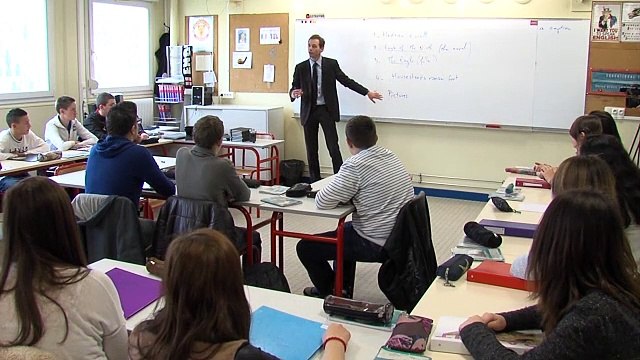 Utilisation de tablettes numériques : expérimentation en REP - Interview de l'enseignant (classe de 3ème)