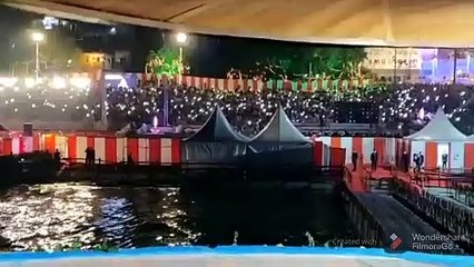 PM मोदी ने दीप जला की देव दिवाली के उत्सव की शुरुआत, 15 लाख से ज़्यादा दीयों से जगमगाए वाराणसी के घाट