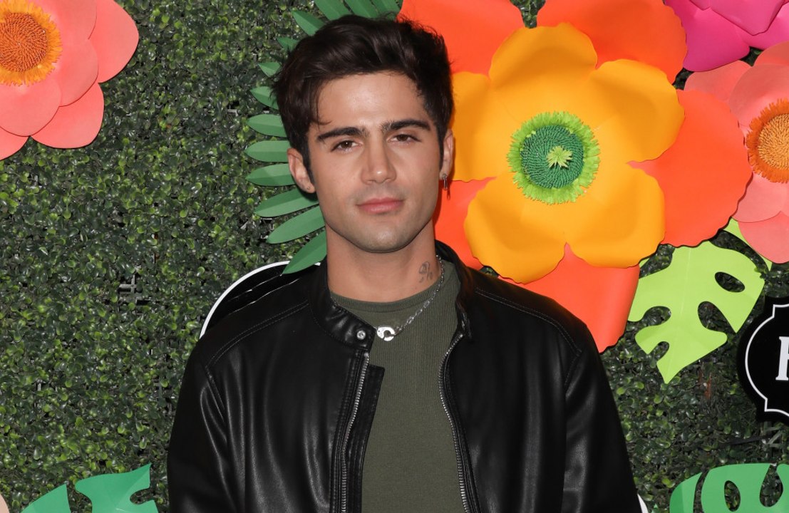 Max Ehrich datet nach seiner Trennung von Demi Lovato die Sängerin Mariah Angeliq