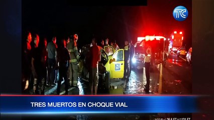 Choque mortal en la carretera, provocó incendio y muerte de tres personas