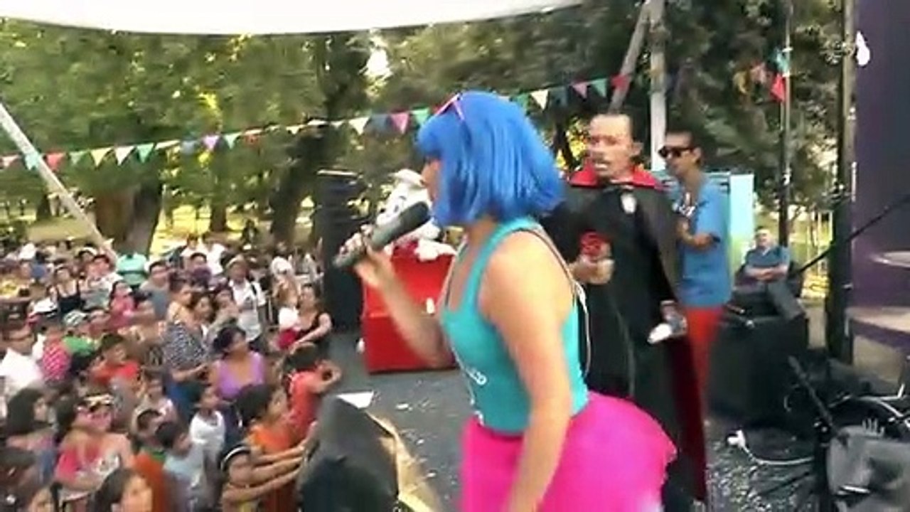 Enchufe Vampiro - Cantando Aprendo a usar bien la Energía