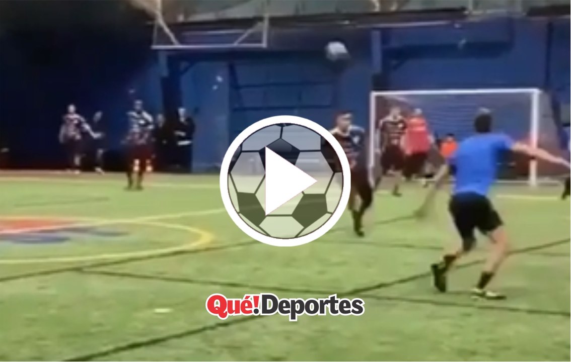 #GolazodelDia 3 dedos a lo Roberto Carlos pero amateur