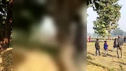 शाम को दोस्तों के साथ गया पार्टी में, सुबह पेड़ से लटकता मिला शव