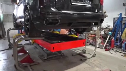 Repair of a Porsche Cayenne GTS by professionals from the Legorage team on the Celette frame machine (3)