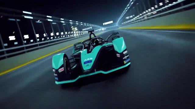 Jaguar Racing unveil Jaguar I-TYPE 5 race car ahead of new Formula E campaign
