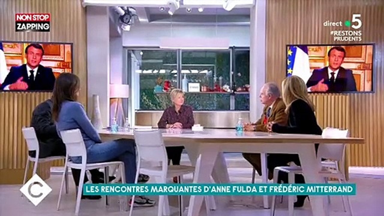 C à Vous : Frédéric Mitterrand fustige Emmanuel Macron et son "narcissisme" (vidéo)