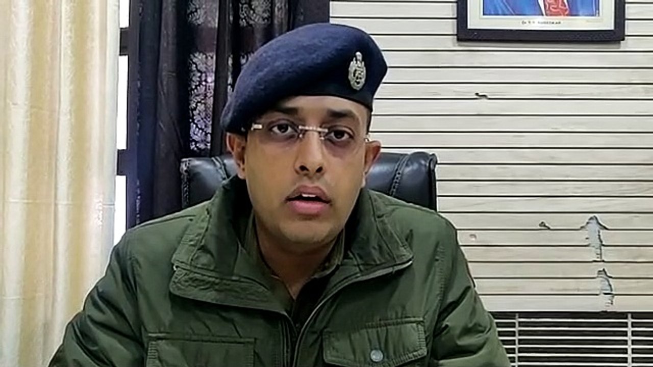 नशे में टल्ली होकर लहरा रहे थे हथियार, दारू पार्टी में गोली लगने से युवक की मौत