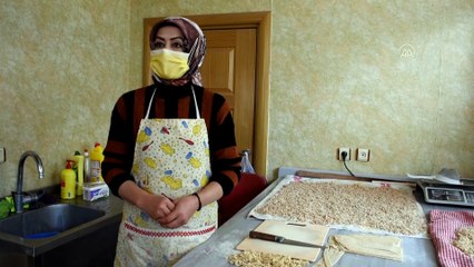 KIRŞEHİR - Evde siparişlere yetişemeyince börek ve mantı ile esnaflığa adım attı