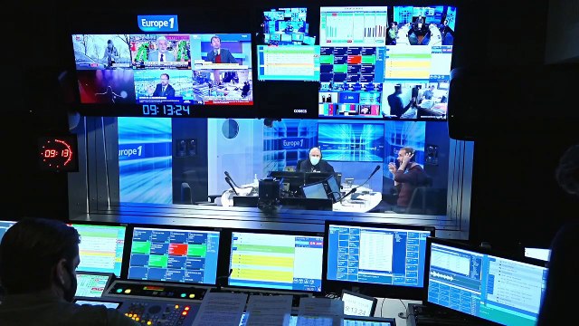 Emmanuel Macron veut parler aux jeunes, C8 s’intéresse à TF1, les Feux de l’amour sortent le champagne et Dua Lipa aussi