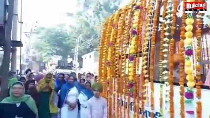 ਨਗਰ ਕੀਰਤਨ ਦਾ ਸੁਆਗਤ ਕਰਨ ਲਈ ਖੜੀ ਸੰਗਤ ਨੇ ਜਦੋਂ ਗਊਸ਼ਾਲਾ ਚੌਂਕ ਵਿੱਚ ਪਹੁਚਿਆ ਤਾ ਦੇਖੋ ਅੱਗੇ ਕਿ ਹੋਇਆ #Hulchultvpunjabi
