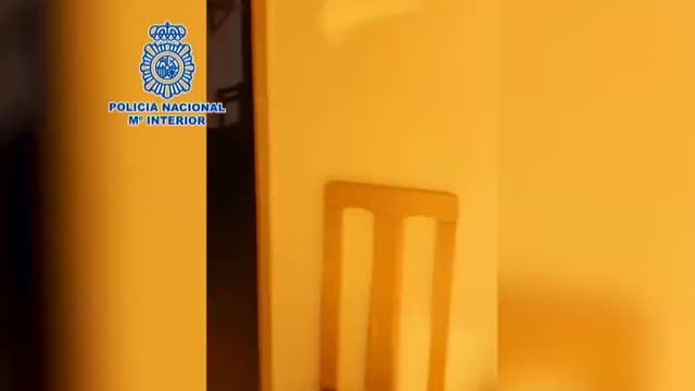 Desmanteladads dos plantaciones de marihuana en dos inmuebles de Madrid