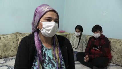 MARDİN - Gözlerinin açılmasını isteyen liseli Ceren, tedavi için hayırseverlerden yardım bekliyor