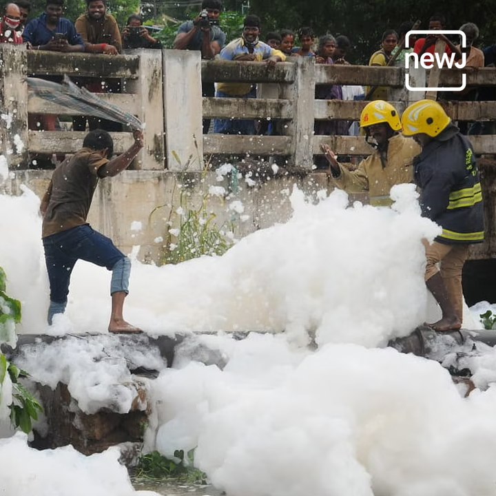 Madurai in Shock as Vaigai River Spills Toxic Foams  