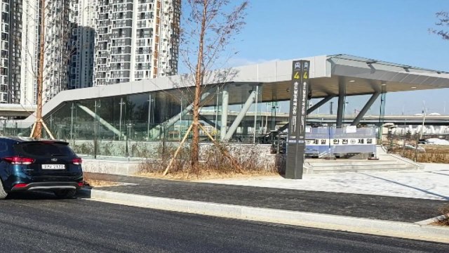 [인천] 인천지하철 1호선 송도달빛축제공원역 12일 개통 / YTN