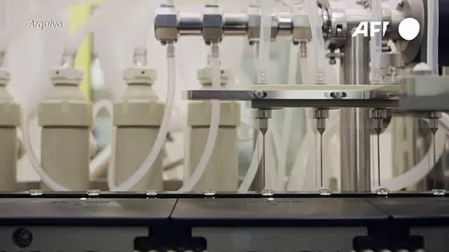 Pfizer e BioNTech pedem autorização para vacina