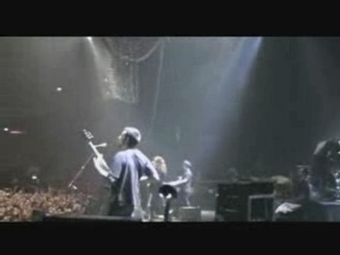 CONSCIENCE annonce half-sick of shadows