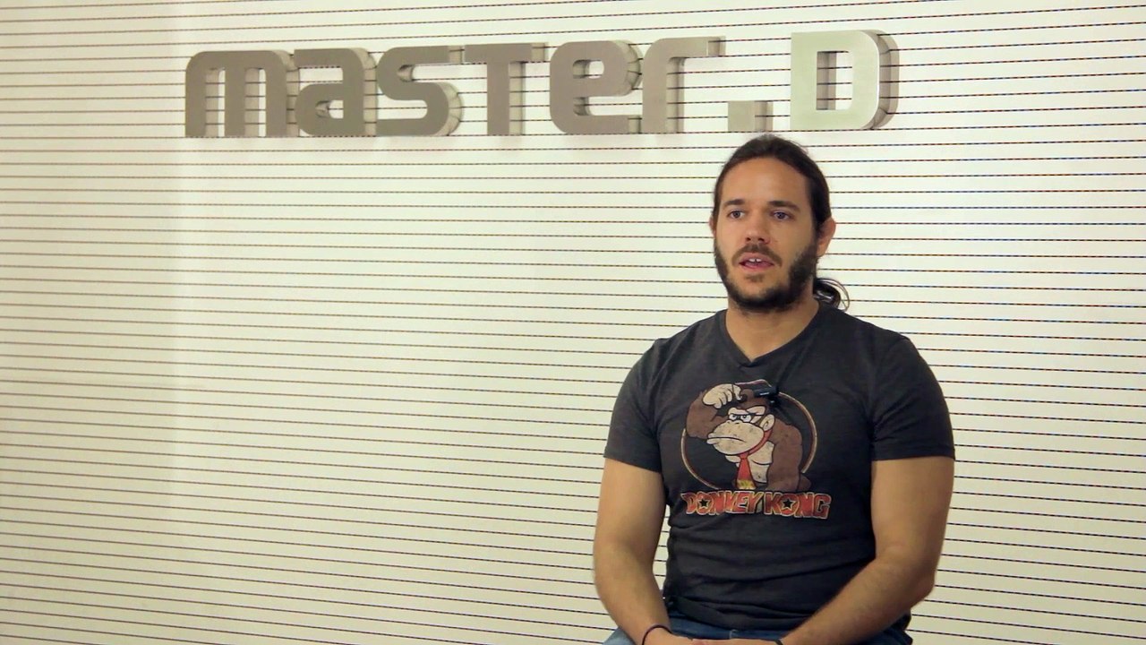 Diego estudia el Curso de Diseño y Animación 3D para Videojuegos