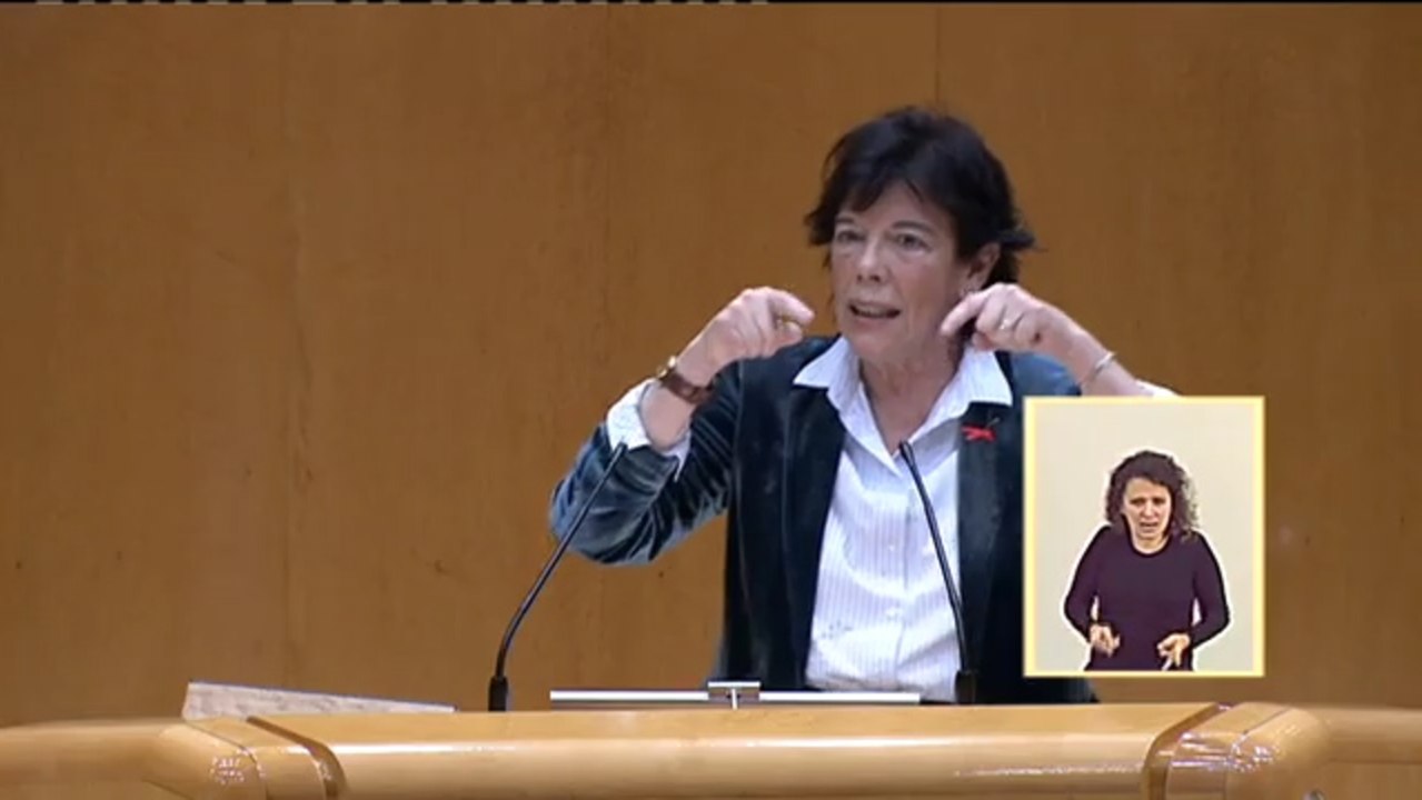 Celaá acusa al PP de crear una campaña contra su ley