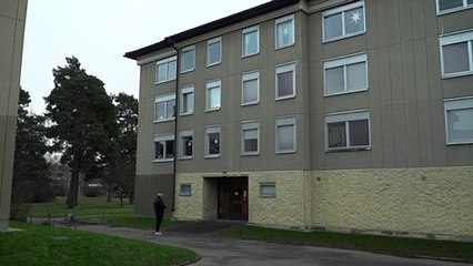 Una madre sospechosa de haber encerrado a su hijo casi 30 años en Suecia