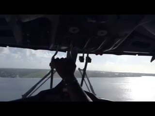 Landing in Grand Cayman Island, Cockpit View.