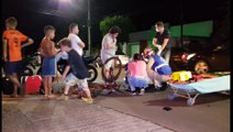 Moto e bicicleta batem na Rua Rio da Paz e adolescente fica ferido