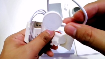 MICHAEL KORS ACCESS BRADSHAW Silver tone - Style MKT5012  ||  Part 1  ||  UNBOXING