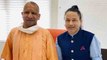 Kailash Kher Spotted at Trident Mumbai to meet CM yogi Adityanath | FilmiBeat