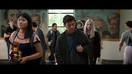 Peter Parker's High School Life - Making Web Fluid  // Spider-Man Homecoming (2017)