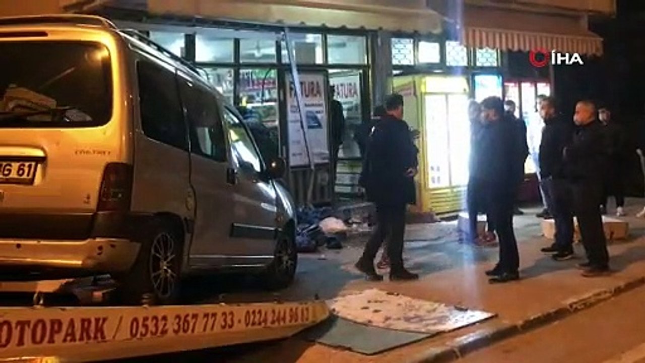 Freni patlayan kamyonet markete böyle daldı
