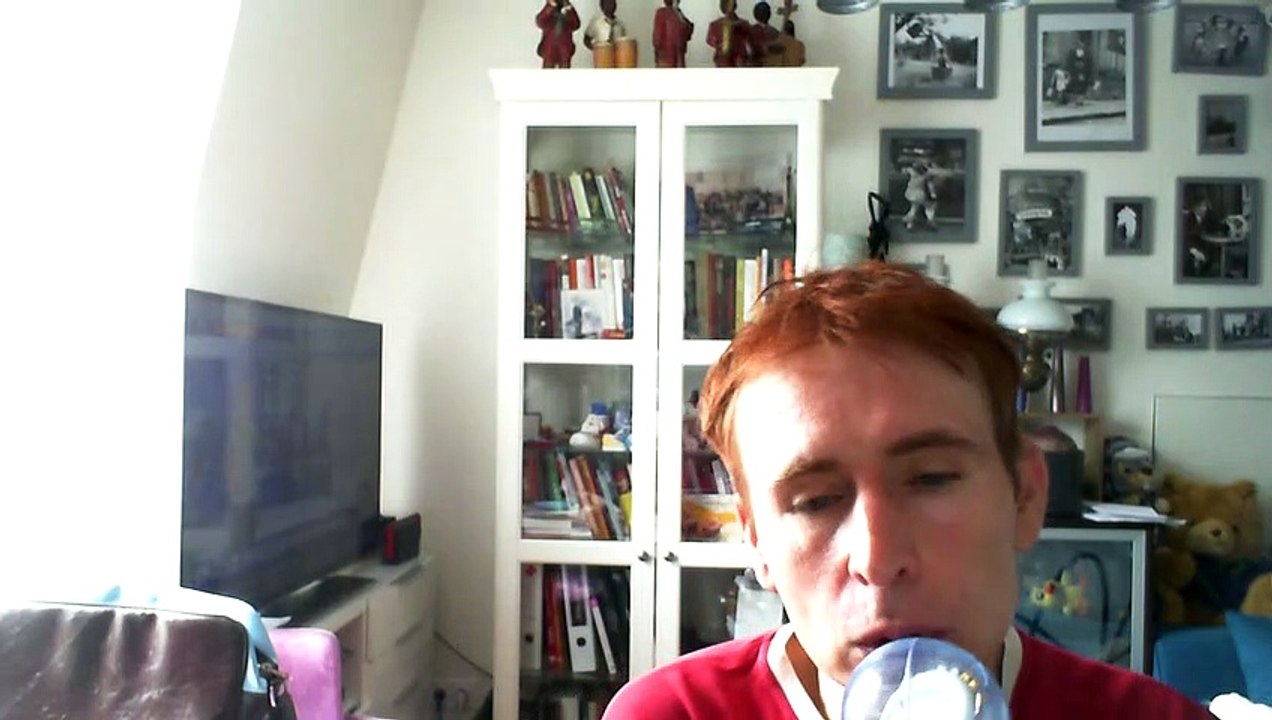 Wiwi égratigne "comme ça"