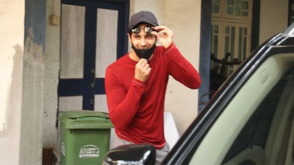 Siddharth Malhotra spotted at Dubbing studio in Bandra | FilmiBeat