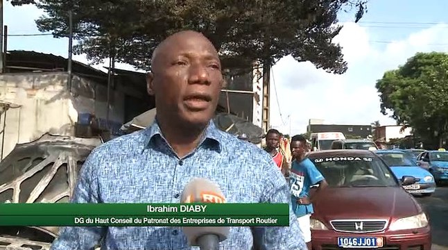 Société : 5 véhicules incendiés par des individus non identifiés à Yopougon