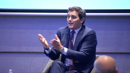 Rivera: "Es un alivio no ser partícipe de lo que hace el Gobierno"