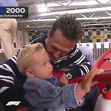 La vidéo touchante de Mick Schumacher en 2000 avec son père Michael au volant d'un kart