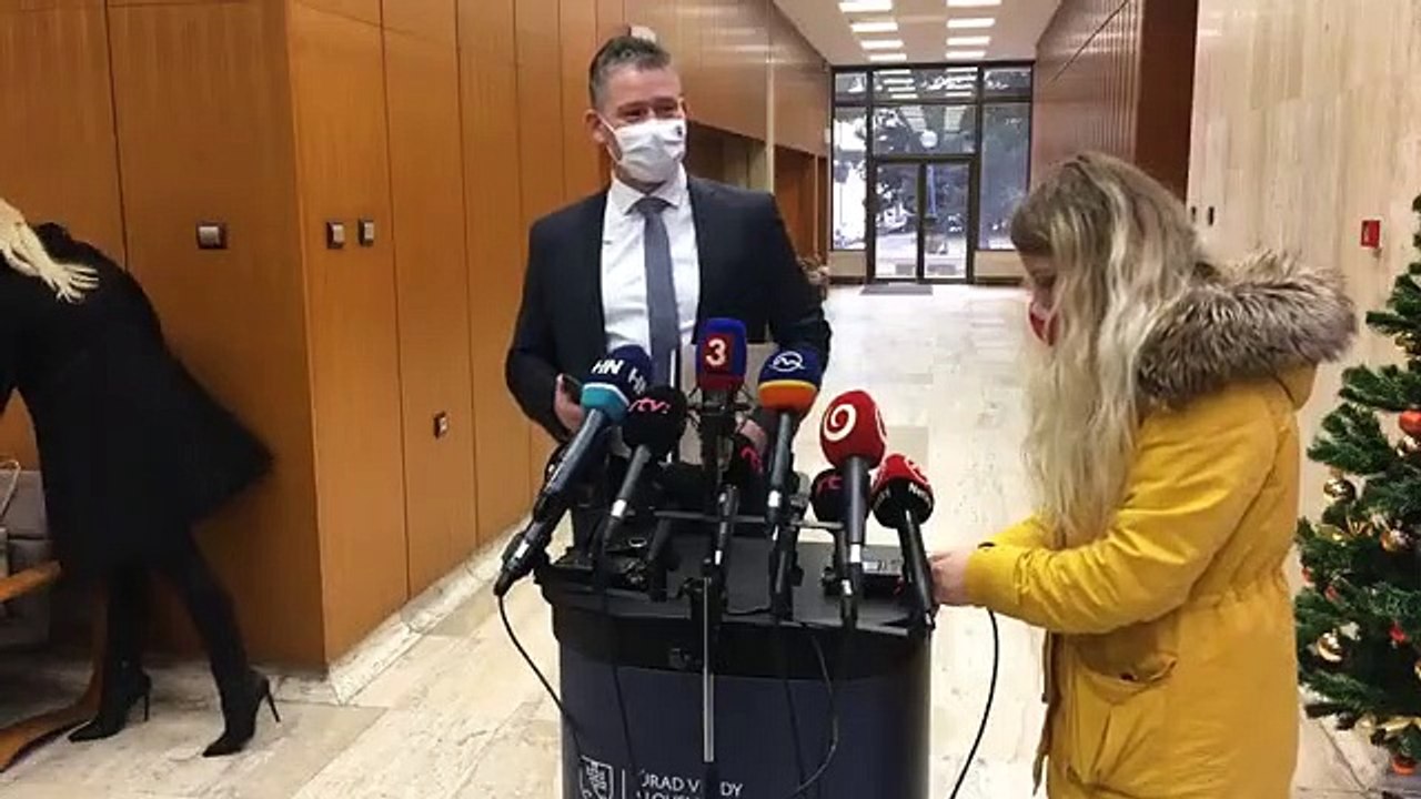ZÁZNAM: Brífing ministra vnútra R. Mikulca