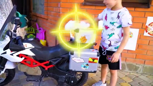 Artem Pretend Play Pizza Drive Thru Restaurant - Funny Food Toys Story for Kids