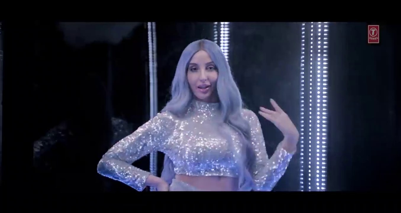 Naach Meri Rani_ Guru Randhawa Feat. Nora Fatehi _ Tanishk Bagchi _ Nikhita Gandhi _ Bhushan Kumar [TCx1yMegJ4A]