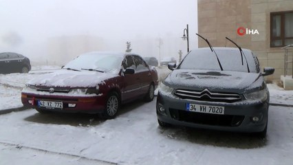 Sarıkamış’ta Kar ve Sis Hayatı Olumsuz Etkiledi, Her Yer Beyaza Büründü