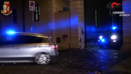 Caltanissetta - Bracciante ucciso per essersi ribellato 11 arresti per caporalato (02.12.20)