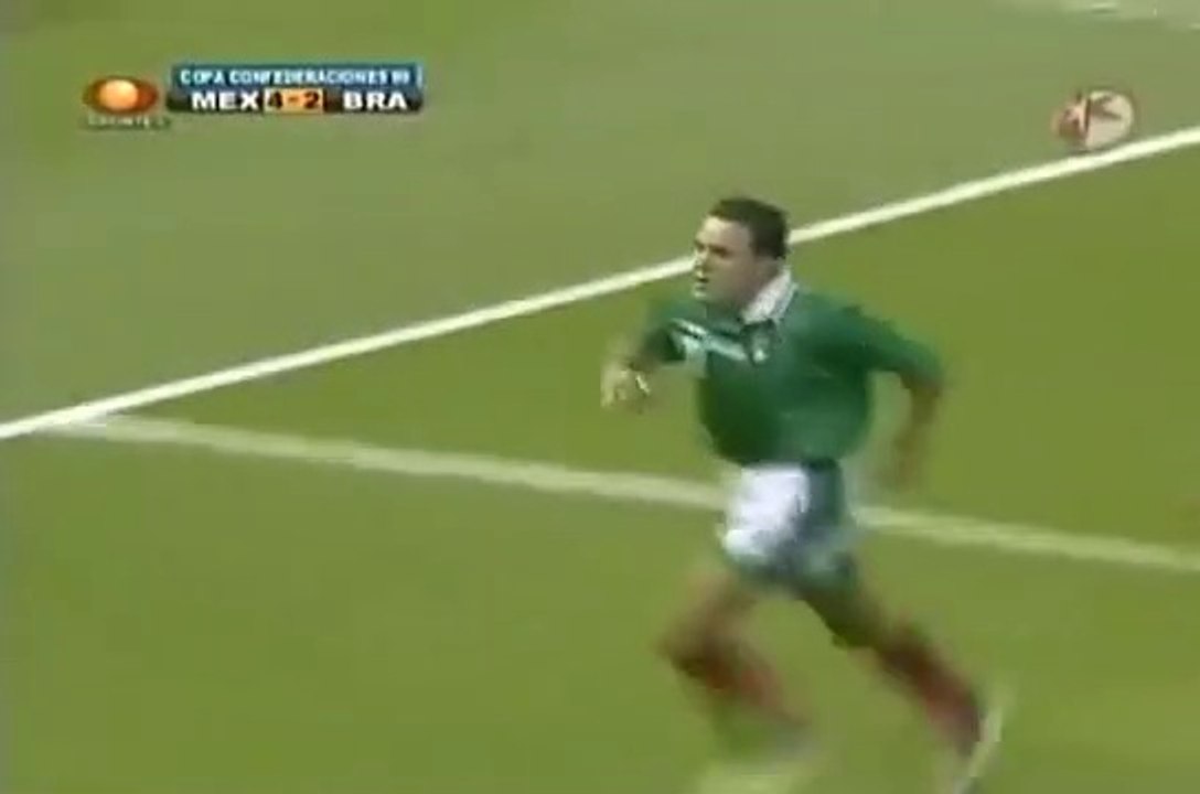 Gol de Cuauhtémoc Blanco Final Copa Confederaciones 1999 México 4-3 Brasil