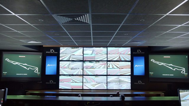 Mark Webber et Walter Rohrl s'affronte au volant de la Porsche 911 GT2 RS