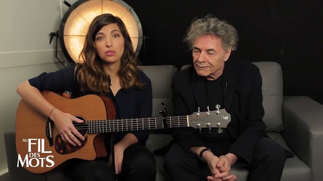 Yves Simon & Clou interprètent Les Gauloises bleues dans dans l'émission Au Fil Des Mots