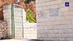 الاحتلال يهدم درج مقبرة الشهداء في مدينة القدس المحتلة