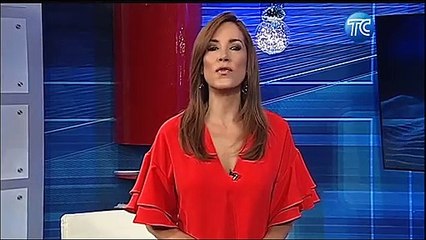 Cámaras captaron el volcamiento de una moto donde viajaban dos adultos y una menor