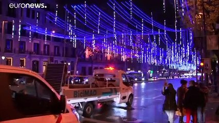 Diez personas, viajes limitados y cierres perimetrales: así es la Navidad de la COVID-19 en España