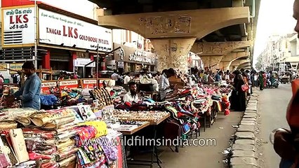 Buy accessories at low price in T Nagar street market, Chennai