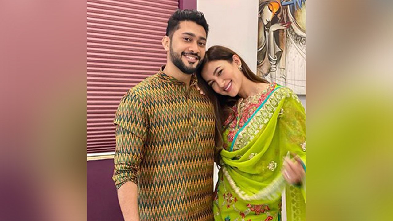 Gauhar Khan Reveals Fiance Zaid Darbar Age | FilmiBeat