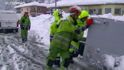 Nevões e inundações na Áustria e Itália